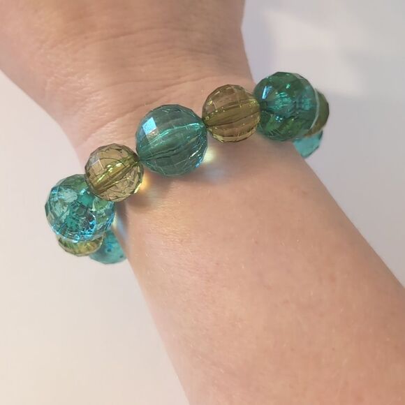 638 Blue and Green‎ Translucent Glass Beaded Stretch Bracelet - Picture 1 of 4